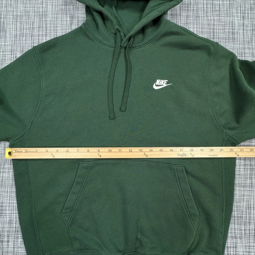 Nike Club Fleece Hoodie Mens Medium Green Cotton Blend Pullover Swoosh Logo